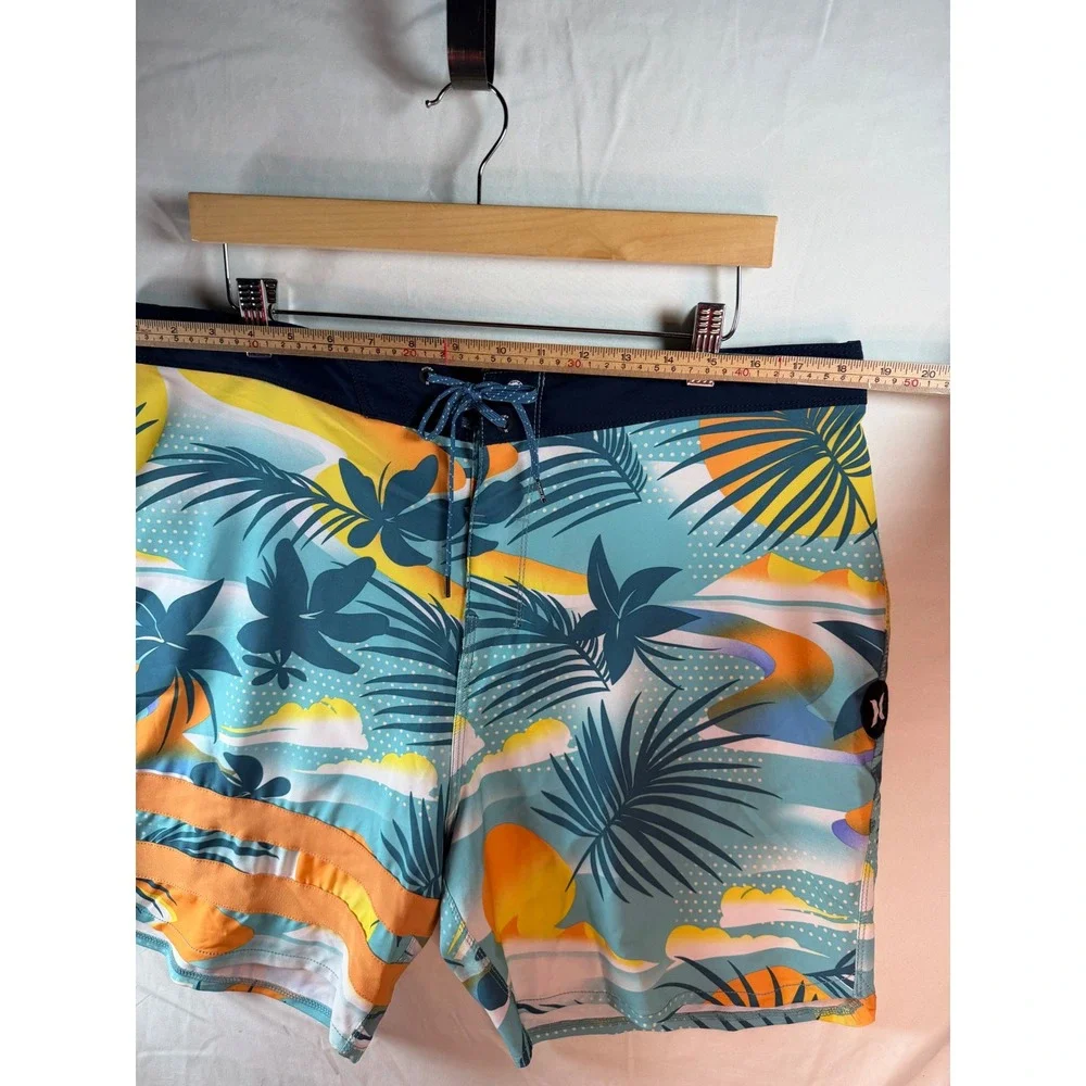 Hurley Mens Tropical Palm Tree Print Board Shorts Blue Swim Trunks Size 36 beach